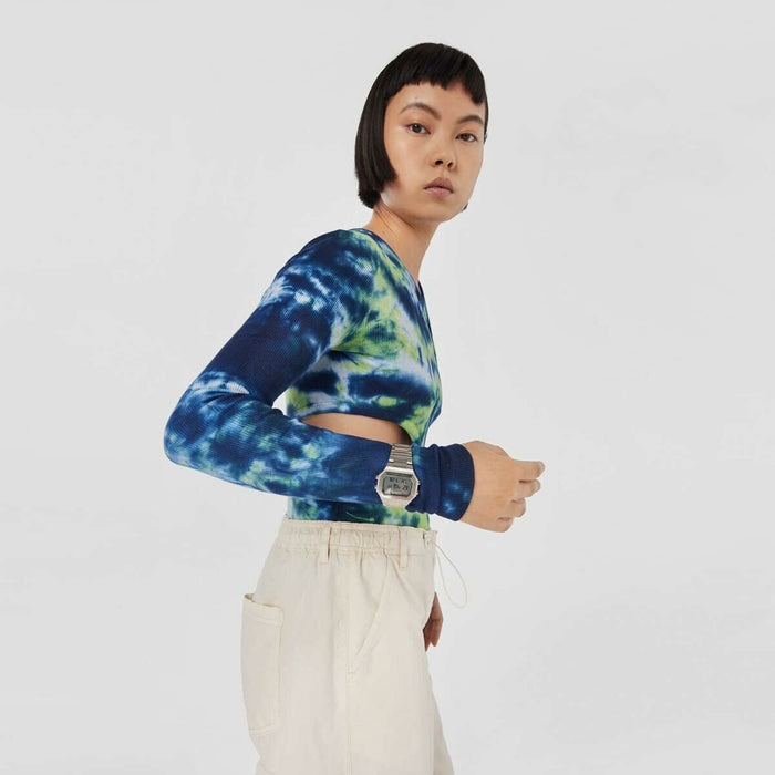 V8H8D61628F9550DFCEBAF69723EE803009R4356347P4