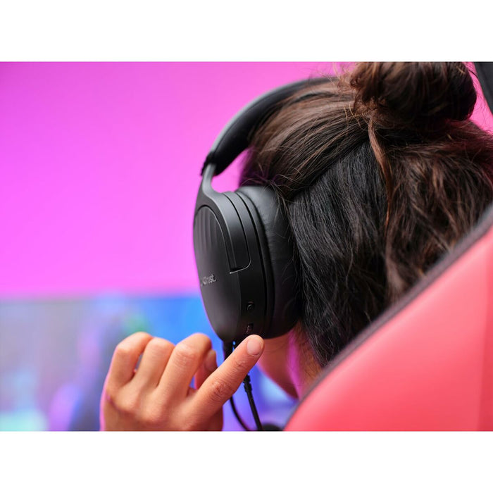 V6H012F92374C99D6EF7CEE918F5BE378FAR5505818P7